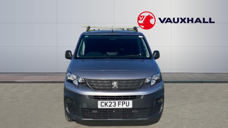 Peugeot Partner Standard Diesel 1000 1.5 BlueHDi 100 Professional Premium + Van